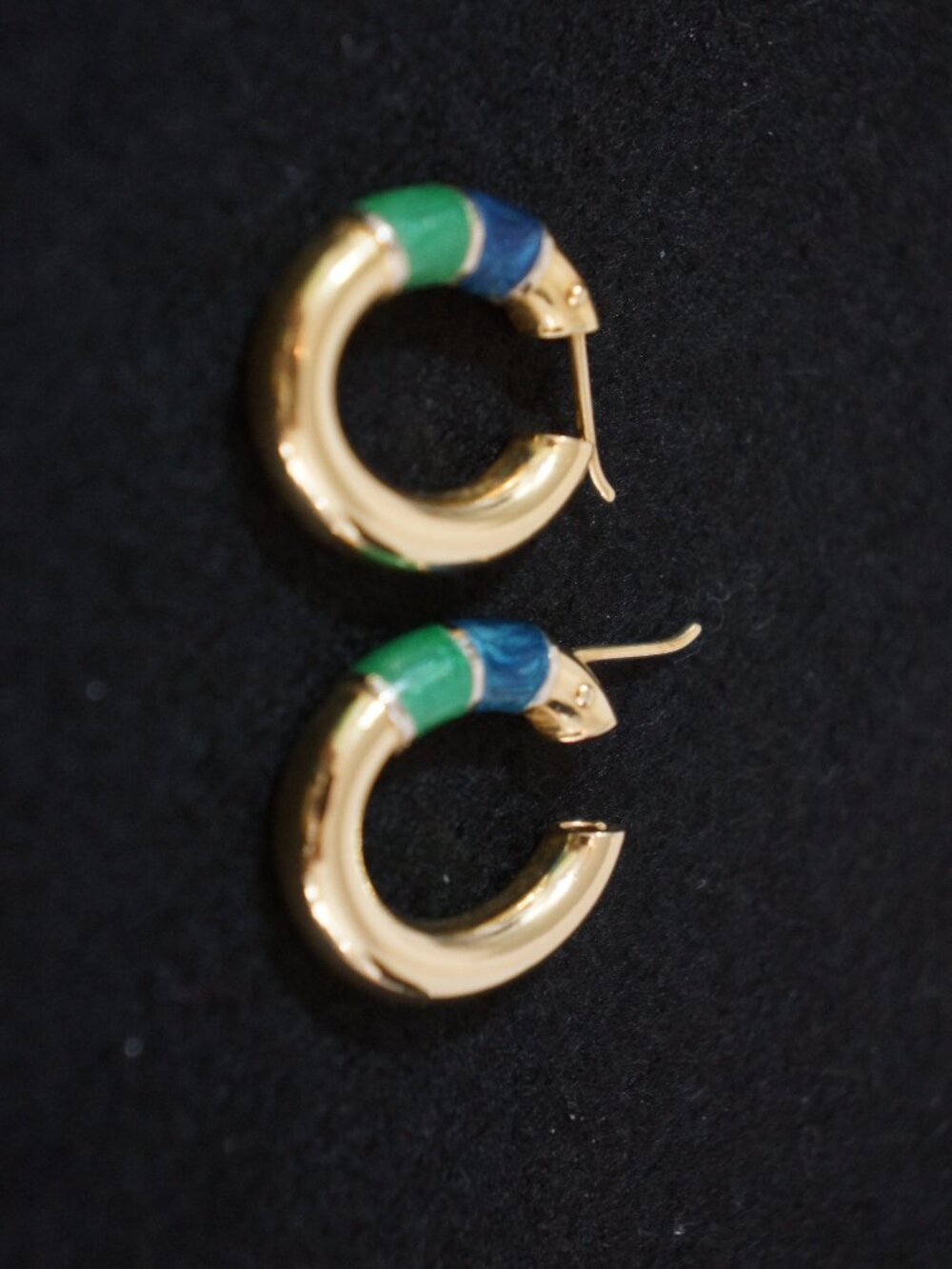 Vintage Carl Bucherer 18K Yellow Gold Blue Green Enamel Hoop Earrings 1 Inch